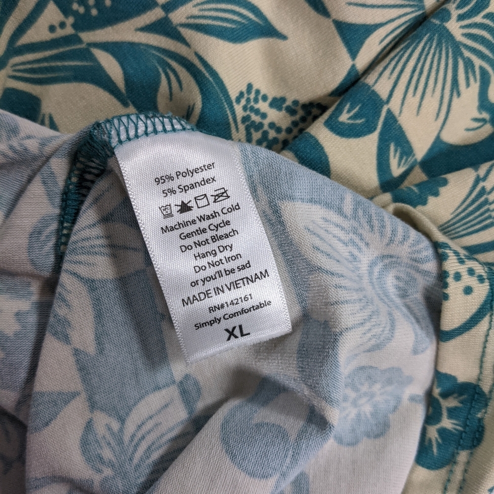 Lularoe Randy Floral - Picture 2 of 3